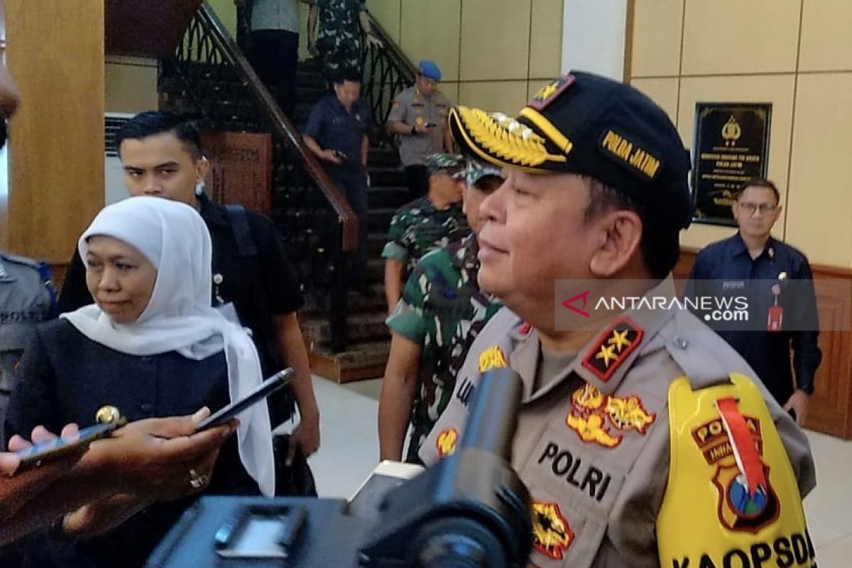 Polda Jatim siagakan 300 personel Brimob-Sabhara di Sampang