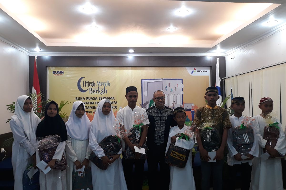 Pertamina Ambon berbagai di Bulan Ramadhan ke panti asuhan