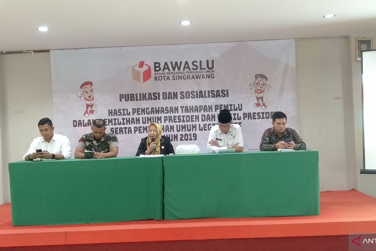 Bawaslu Singkawang tertibkan 3.348 APK selama masa Pemilu 2019