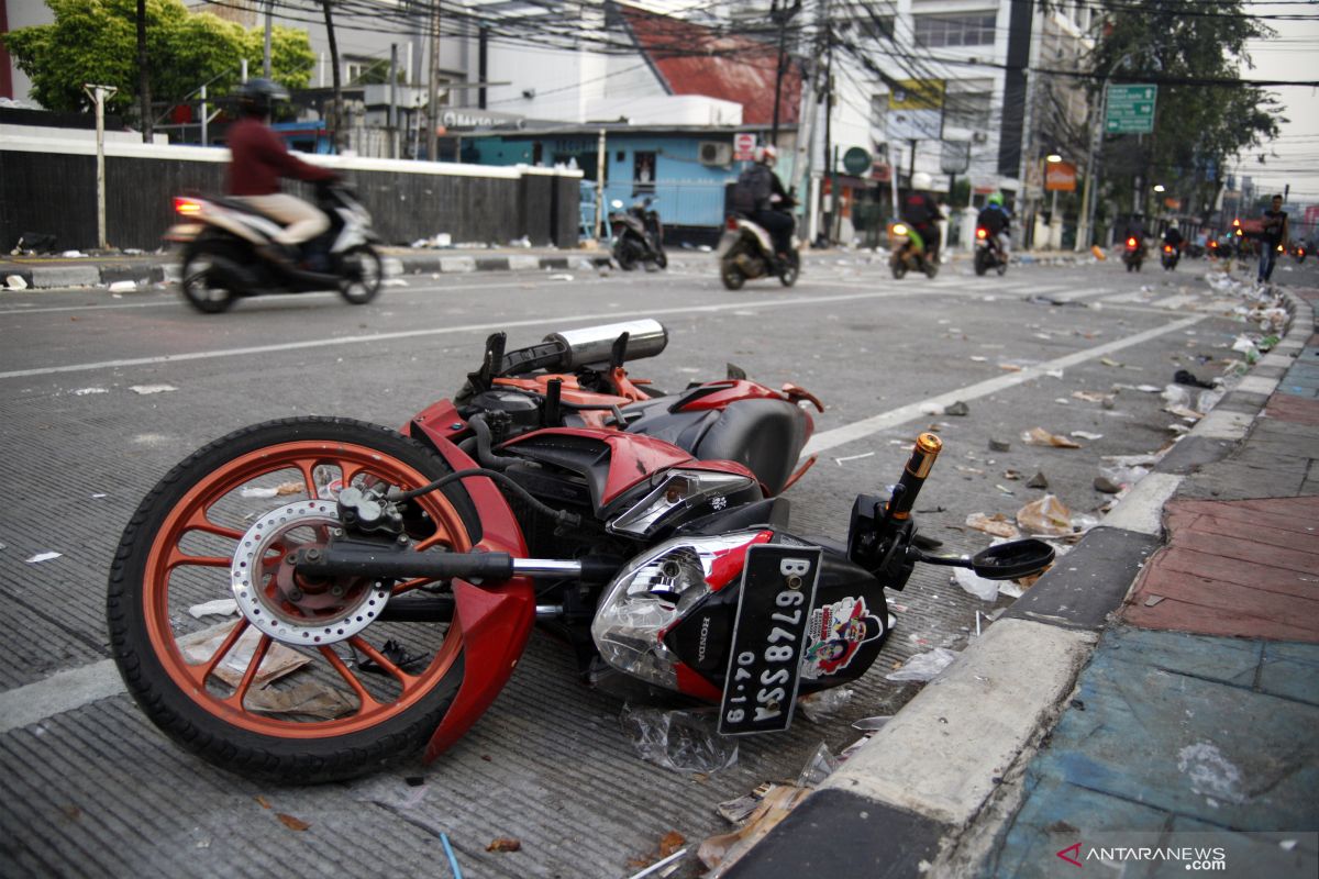 Jalan raya Jakarta pasca-22 Mei masih lenggang, MH Thamrin ditutup