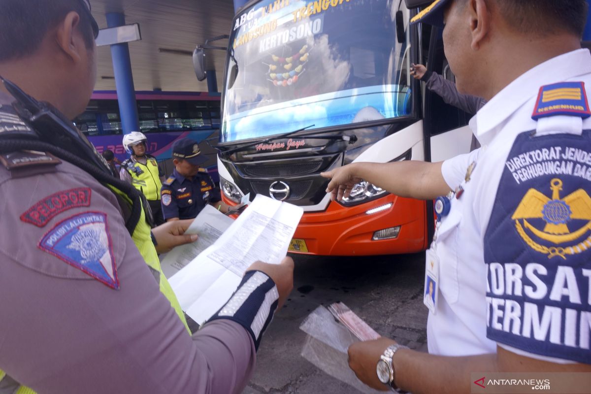 Pemeriksaan Kelaikan Kendaraan Angkutan Umum