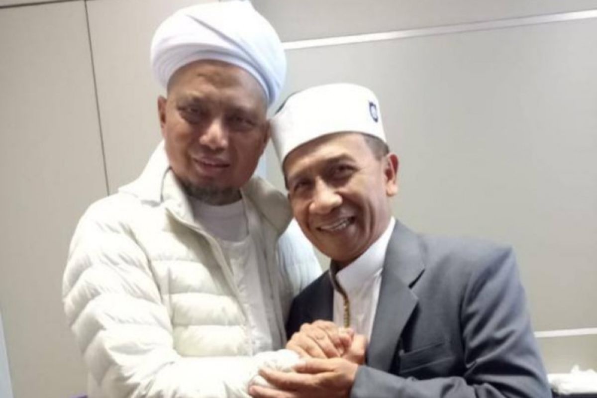 Ustadz Arifin Ilham selalu gembira meski derita kanker
