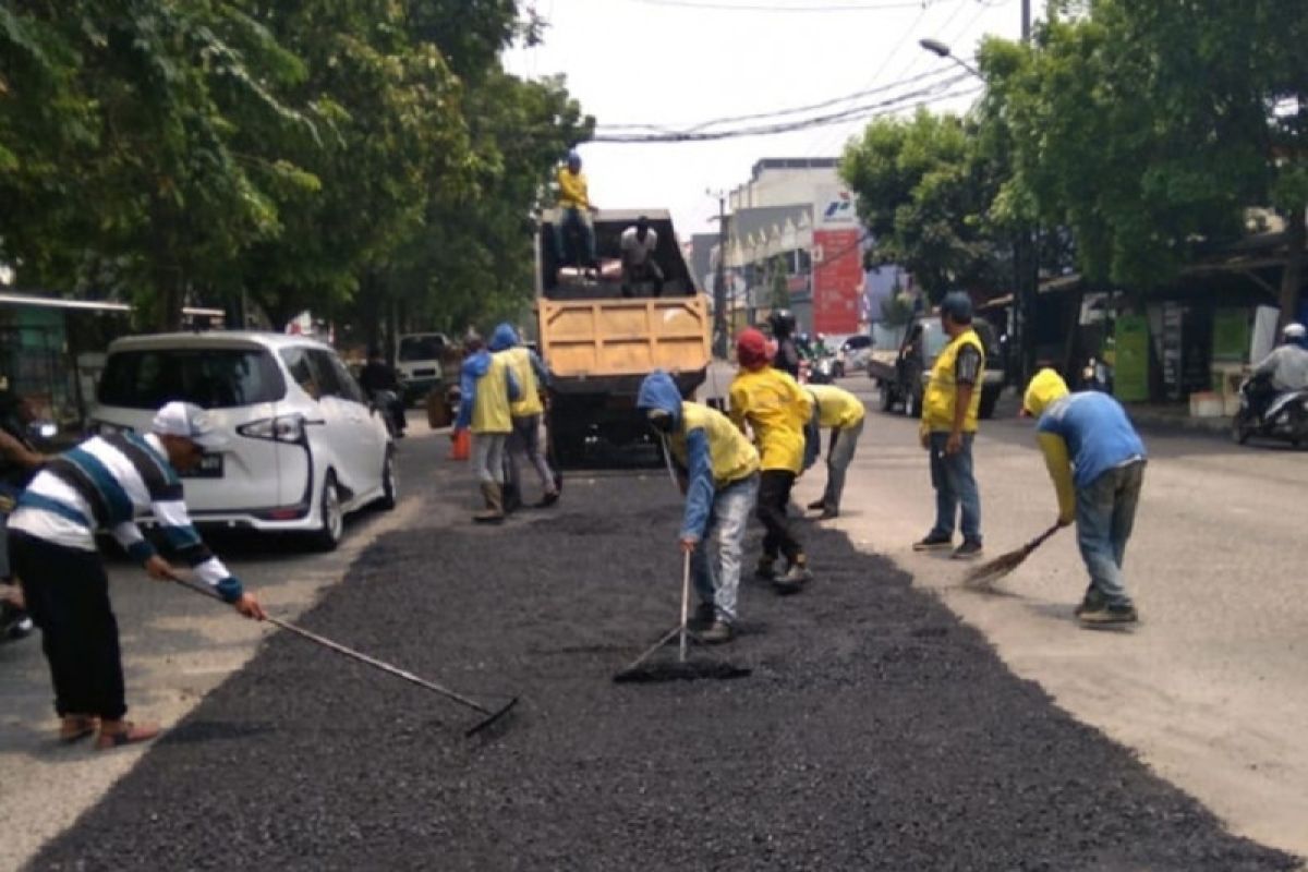 Tangerang percepat penyelesaian perbaikan jalur mudik