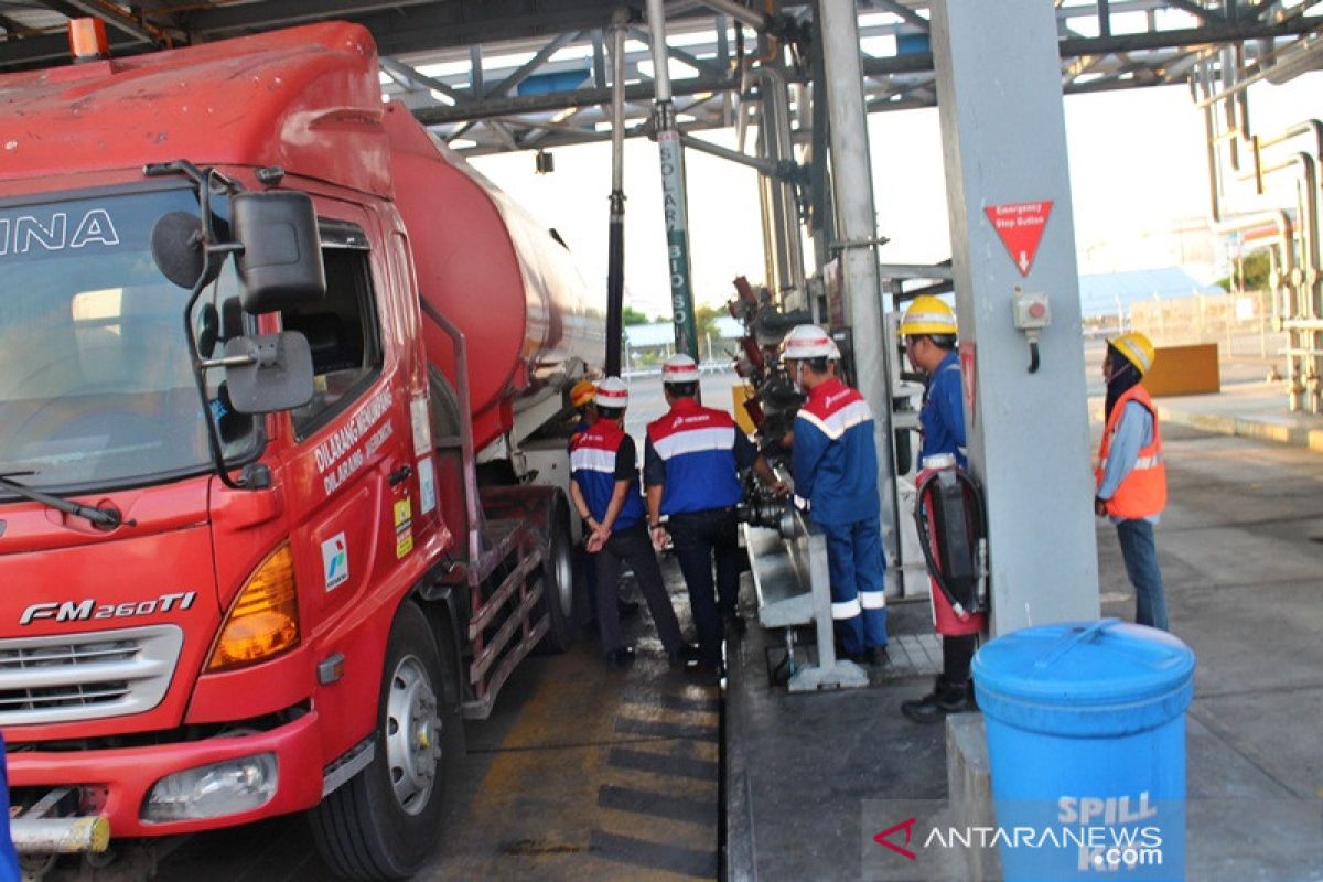 Pertamina tambah stok BBM 25 persen hadapi  Lebaran