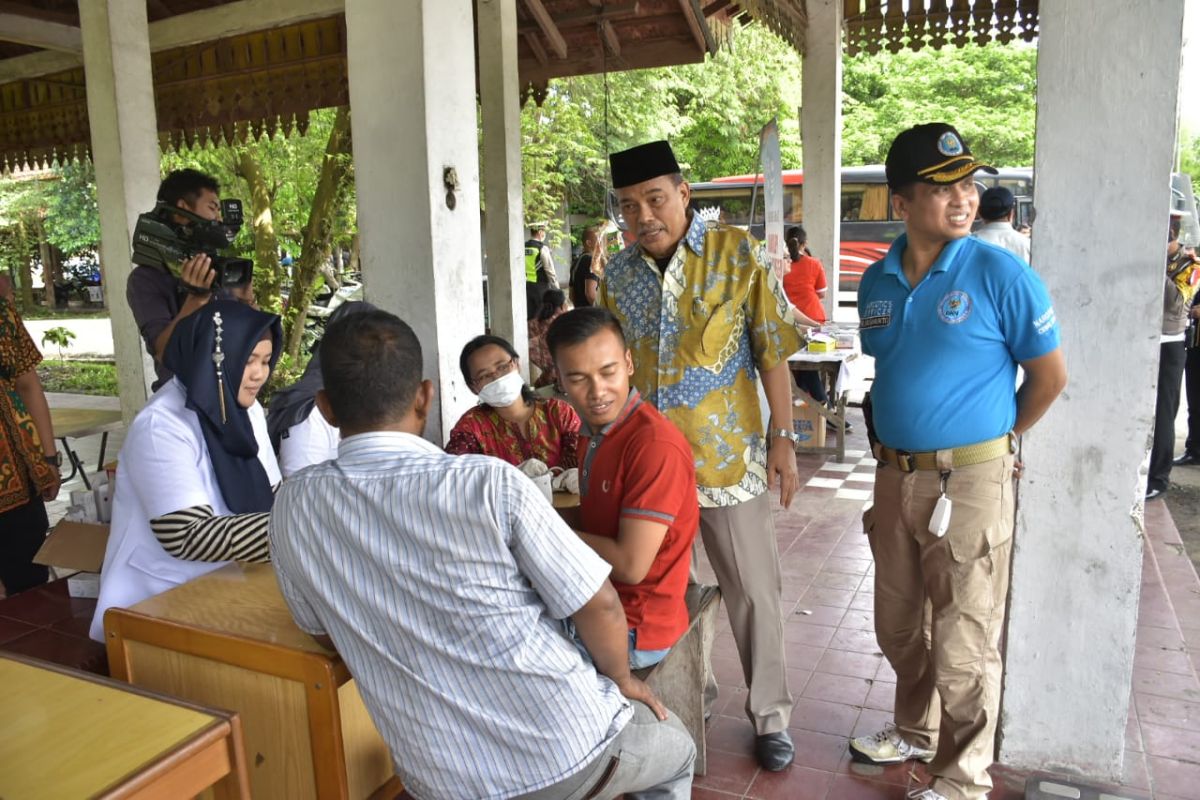 Pemkot Tebing Tinggi bersama Polres lakukan pemeriksaan supir bus angkutan umum lebaran