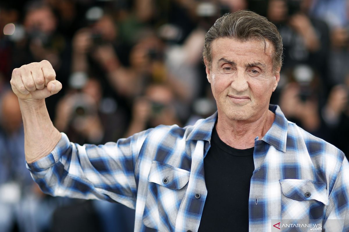 Sylvester Stallone tak akan tampil di 