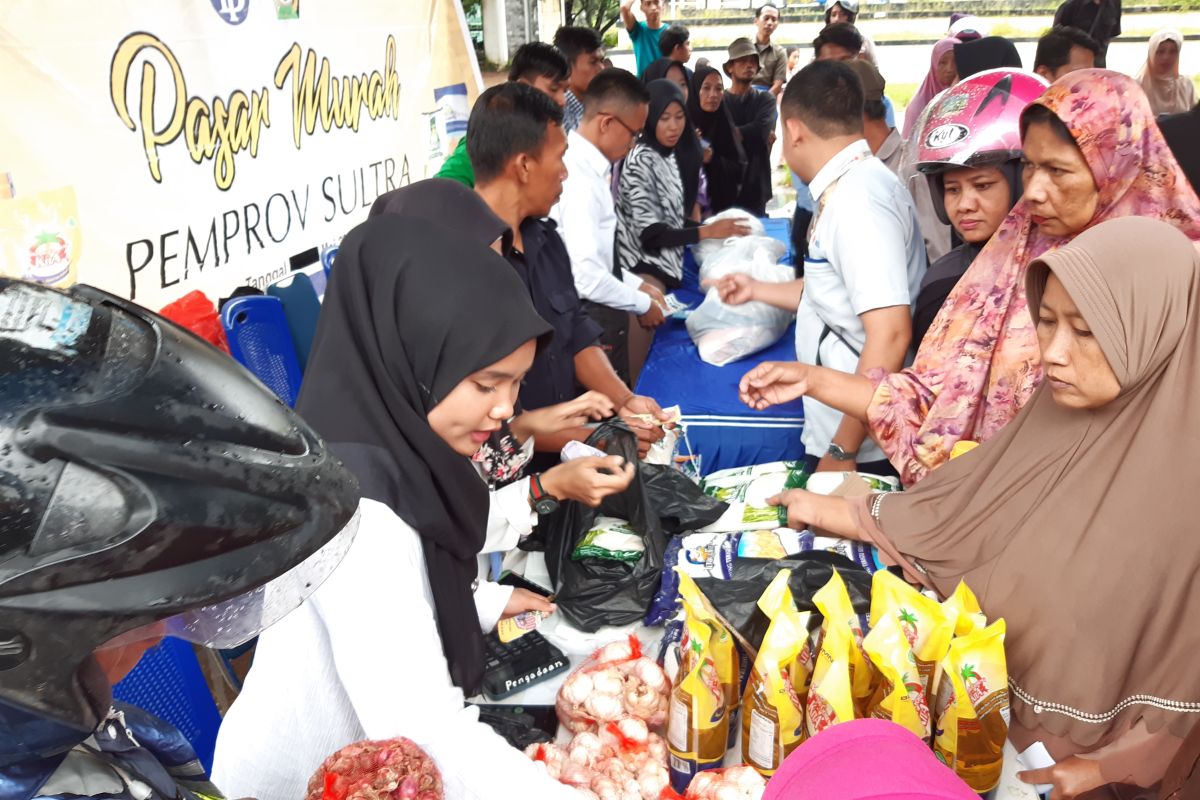 Pasar Murah Ramadhan Kendari diserbu warga