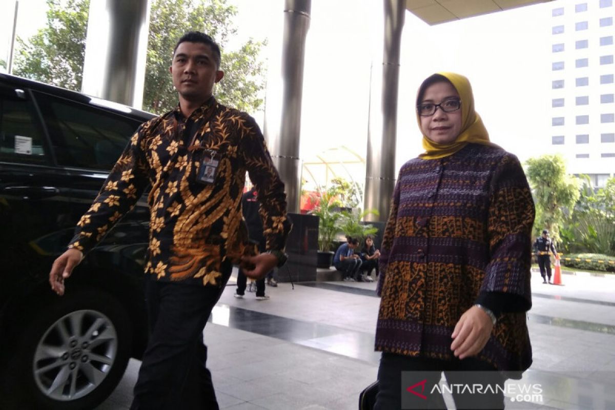 KPK periksa Eni Saragih untuk tersangka  Sofyan Basir