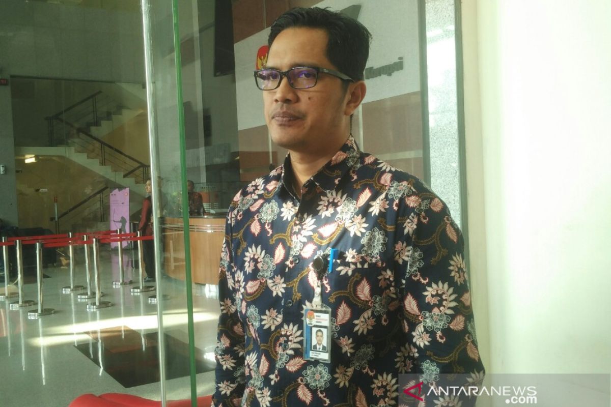 KPK mengeksekusi Bupati Malang nonaktif Rendra Kresna