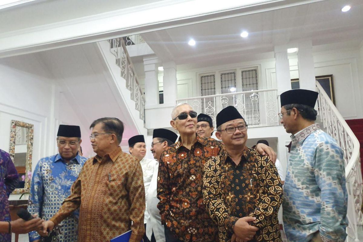 Try Sutrisno tegaskan  tantangan lebih besar dari pilpres masih banyak