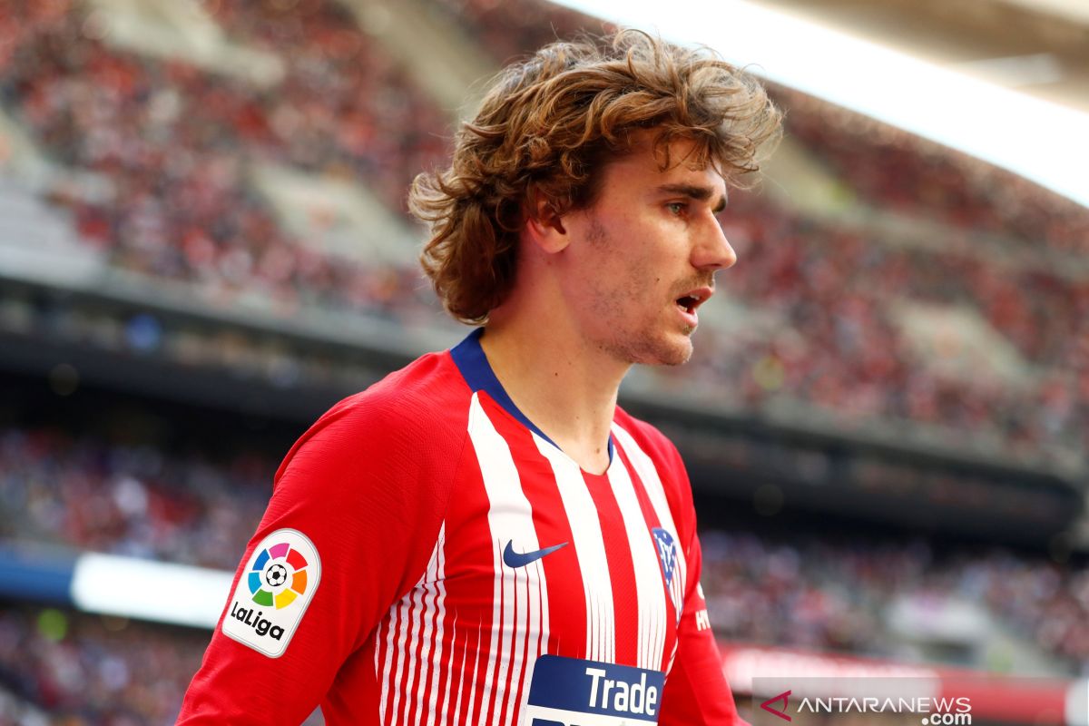 Manchester United siap bajak Griezmann dari pembicaraan transfer Barcelona