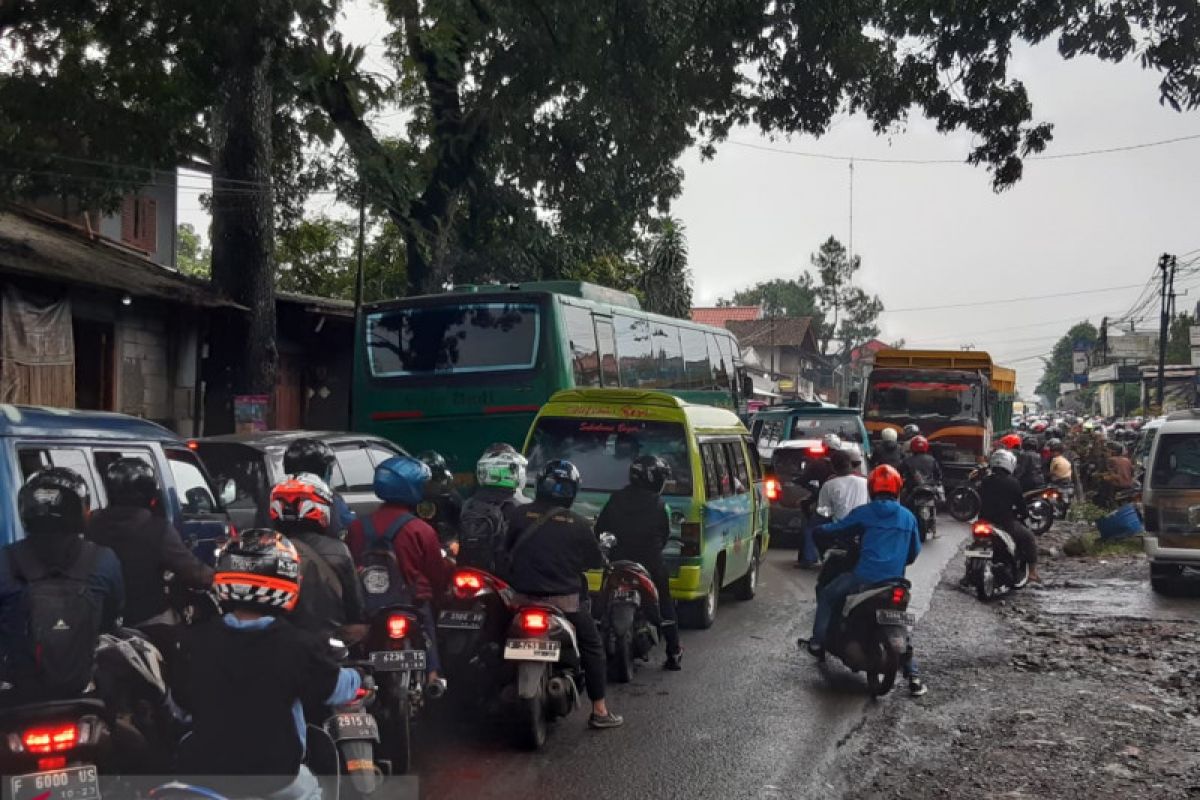 Berikut titik kemacetanpada jalur mudik Sukabumi
