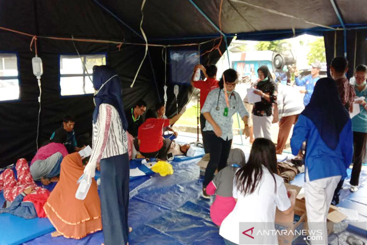 Sebagian korban keracunan massal di Kapuas diperbolehkan pulang
