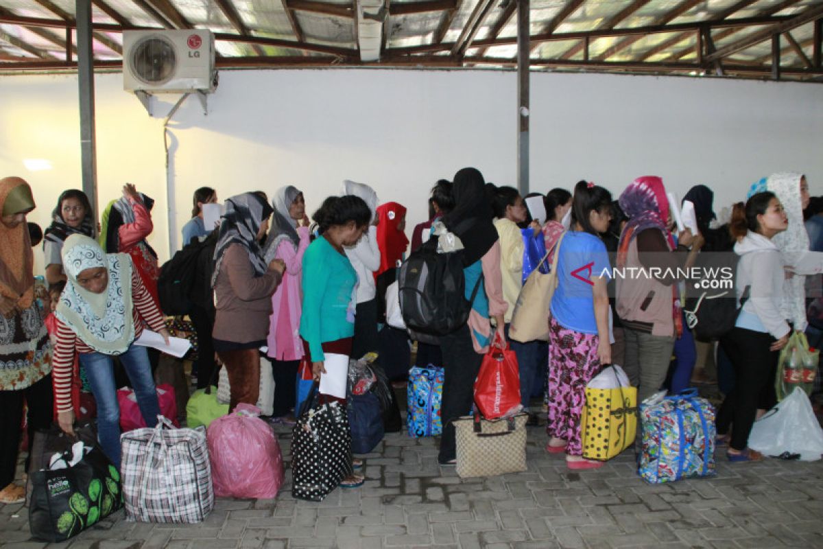 315 TKI ilegal di Sabah dideportasi ke Nunukan selama dua hari