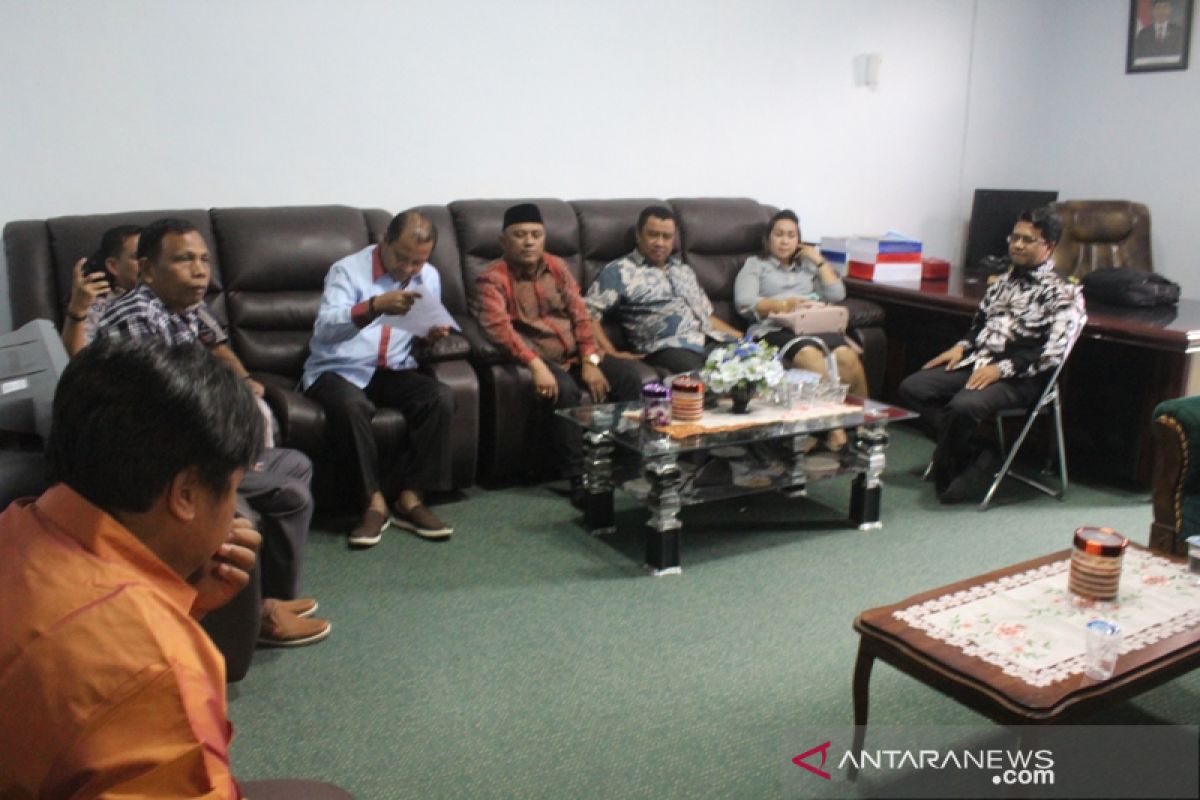 DPRD Gorontalo Utara minta pemda awasi pembayaran THR tepat waktu