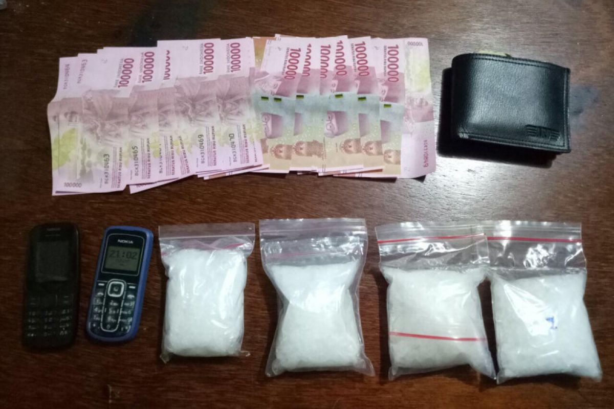 Polda Kalbar mengungkap peredaran narkoba libatkan sipir Lapas Singkawang