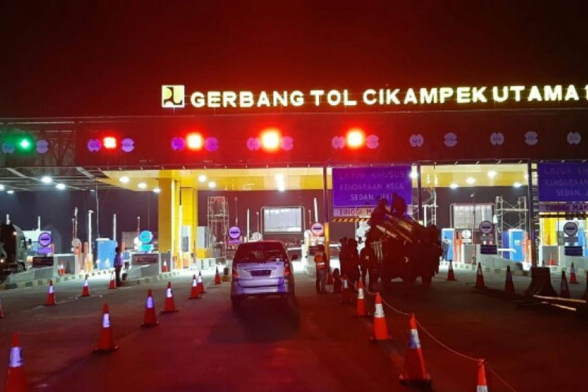 GT Cikampek Utama dan Kalihurip Utama dilewati 71.955 kendaraan