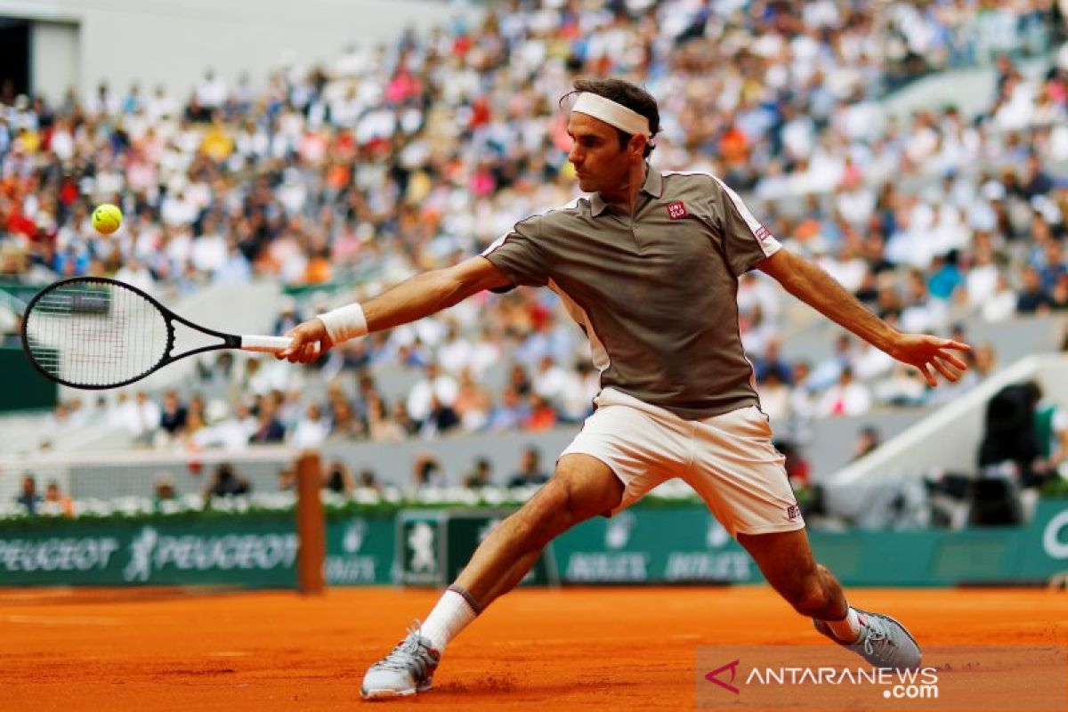 Federer menangi pertandingan pertama Roland Garros