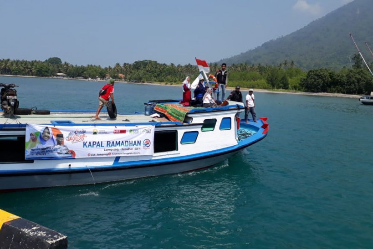 Kapal Ramadhan ACT Lampung singgahi Tiga Pulau