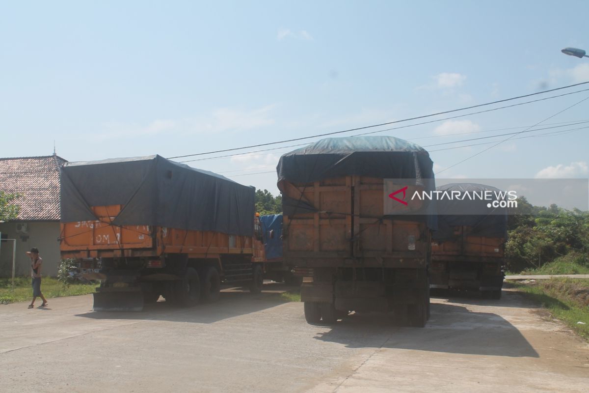 Dishub tindak tegas pengemudi truk batubara melintasi jalur mudik