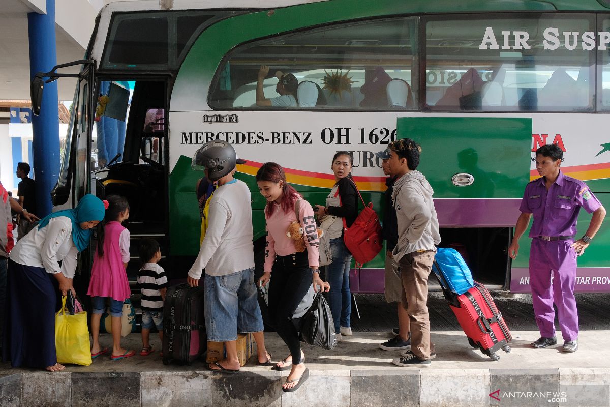 Harga tiket bus mudik di Terminal Mengwi naik