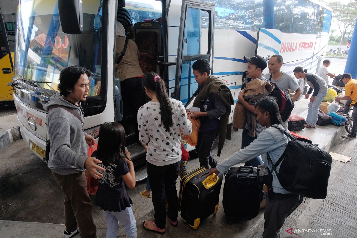 Ribuan pemudik lalui Pelabuhan Tunon Taka Nunukan