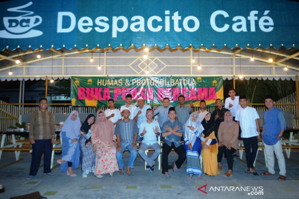 Humaspro Batola buka bersama di Cafe Despacito