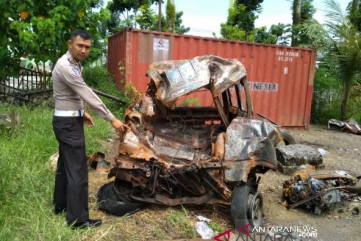 Bus masuk jurang di Kelok 28 Agam Sumbar, belasan penumpang luka-luka