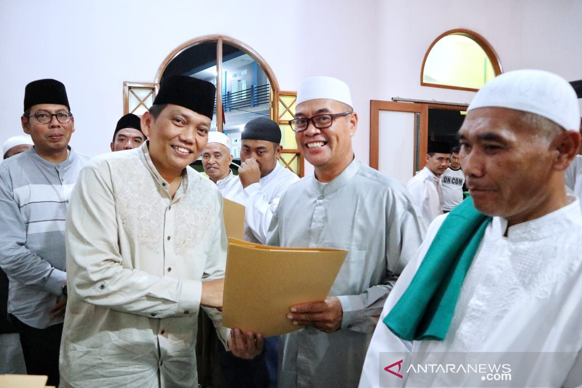 Pemkot beri bantuan Rp25 juta untuk 16 masjid di Bogor