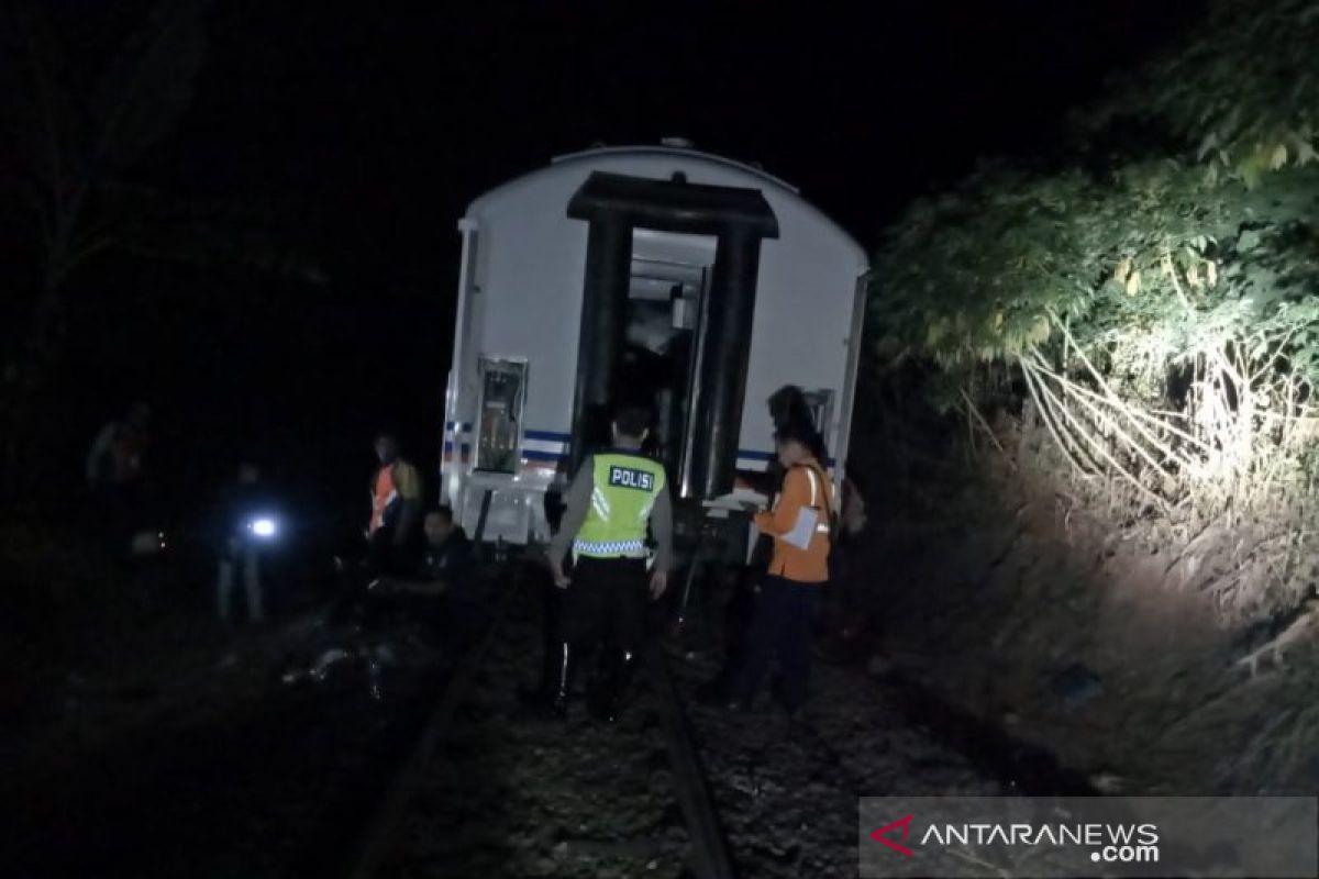 Kereta dari Solo menuju Bandung anjlok di Nagreg