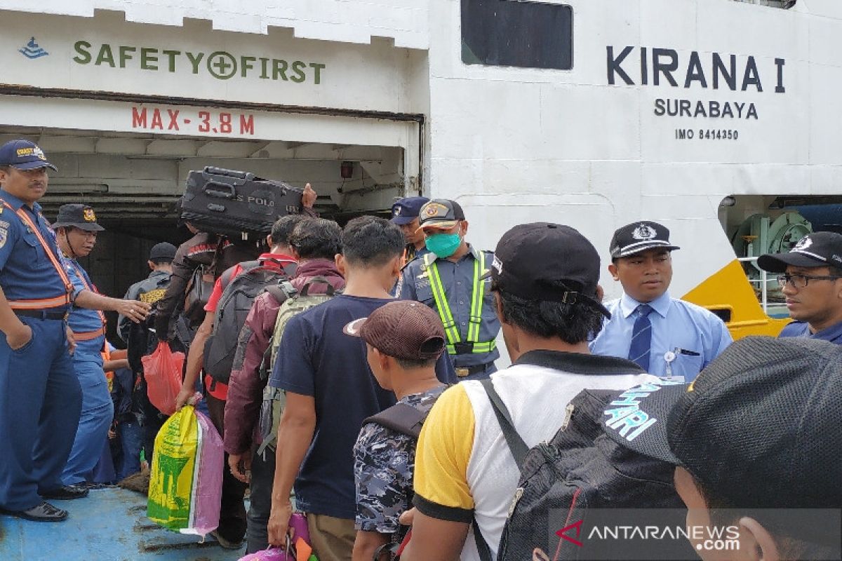 Pekerja sawit asal Jawa Tengah dominasi penumpang DLU Sampit