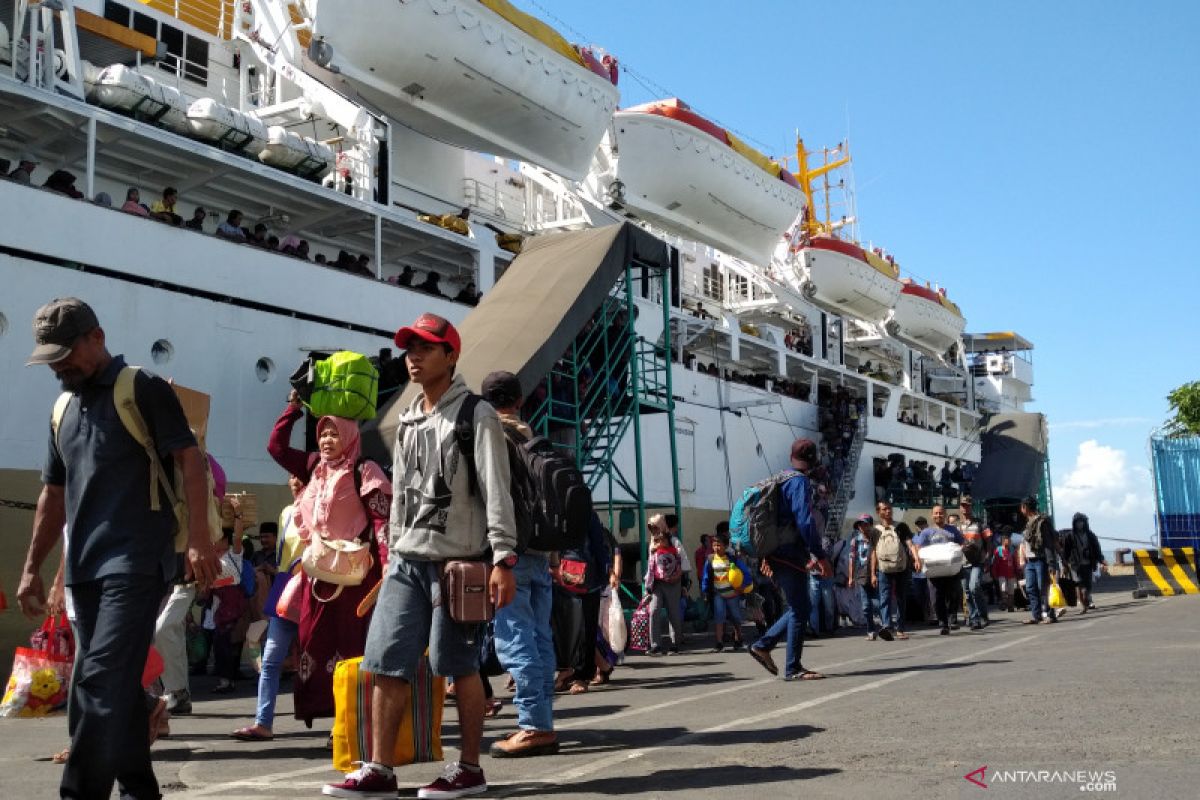 Pertamina to offer free rides to 15 thousand homebound travelers