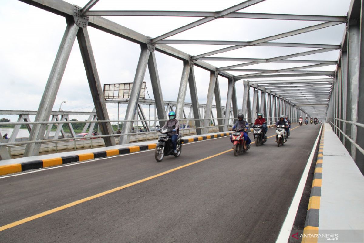 Dishub Kota Pontianak tutup total Jembatan Landak untuk diperbaiki
