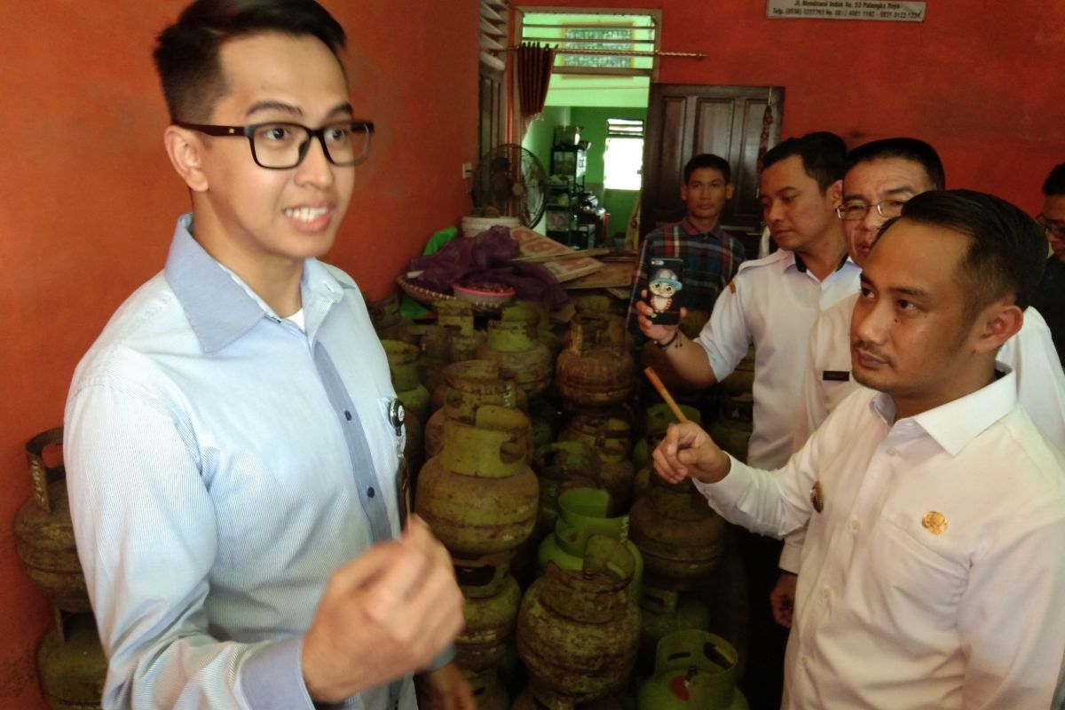 Wali Kota Palangka Raya temukan pangkalan diduga timbun gas bersubsidi