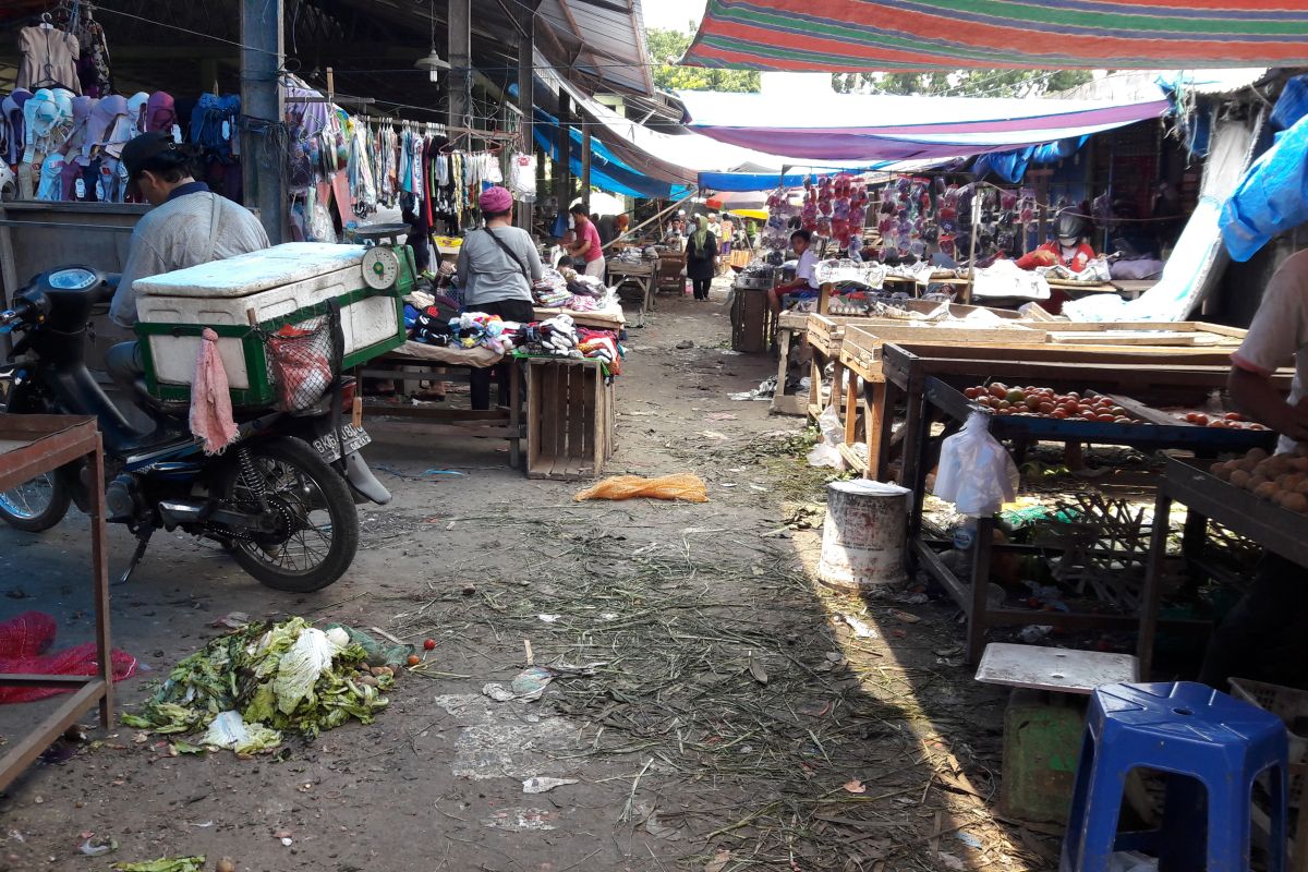 Pasar Stabat kumuh dan jorok