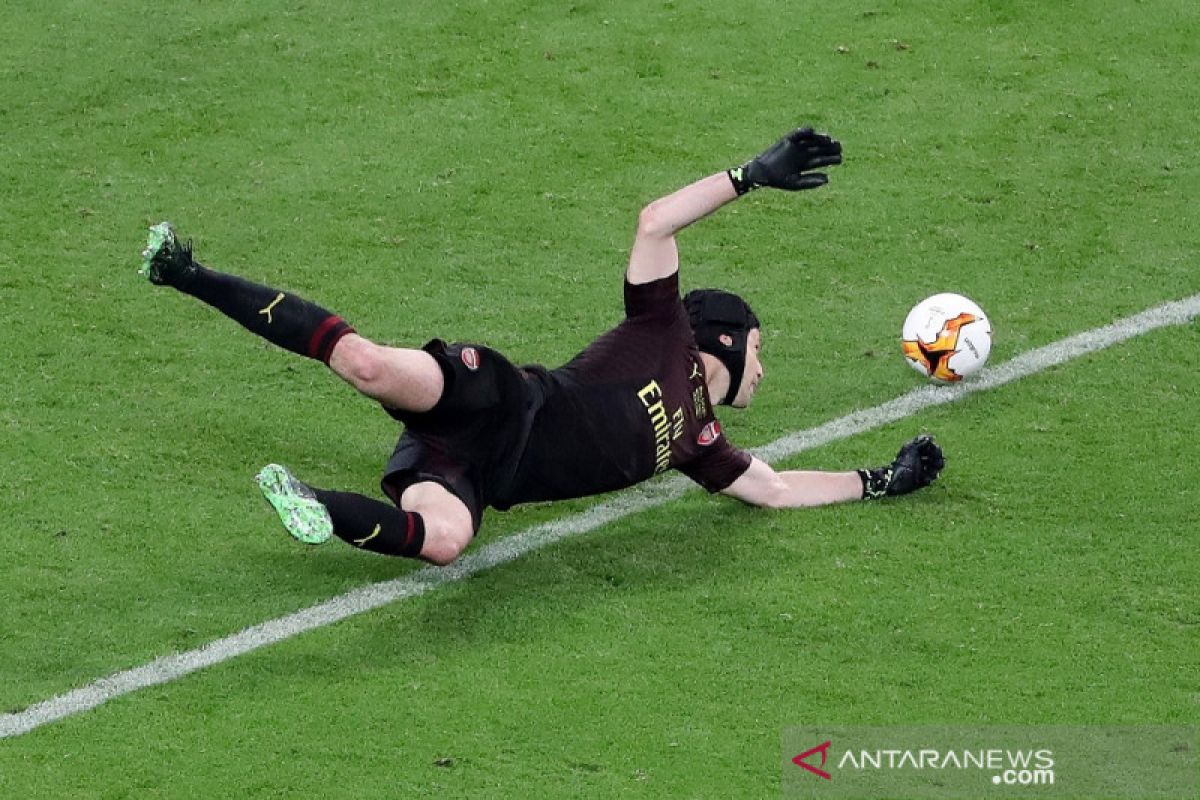 Liga Champions - Chelsea daftarkan Petr Cech dalam skuat sebagai kiper pelapis