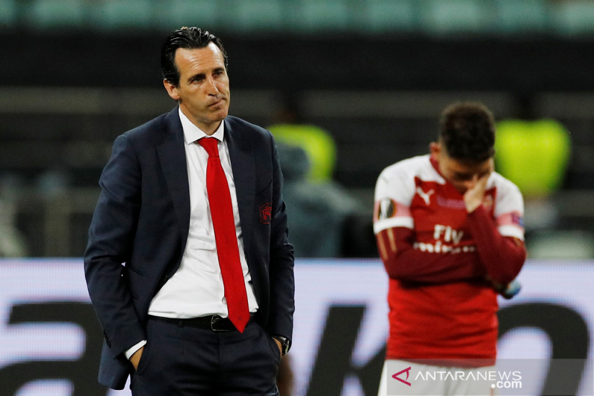 Arsenal pecat Unai Emery dari posisi manajer