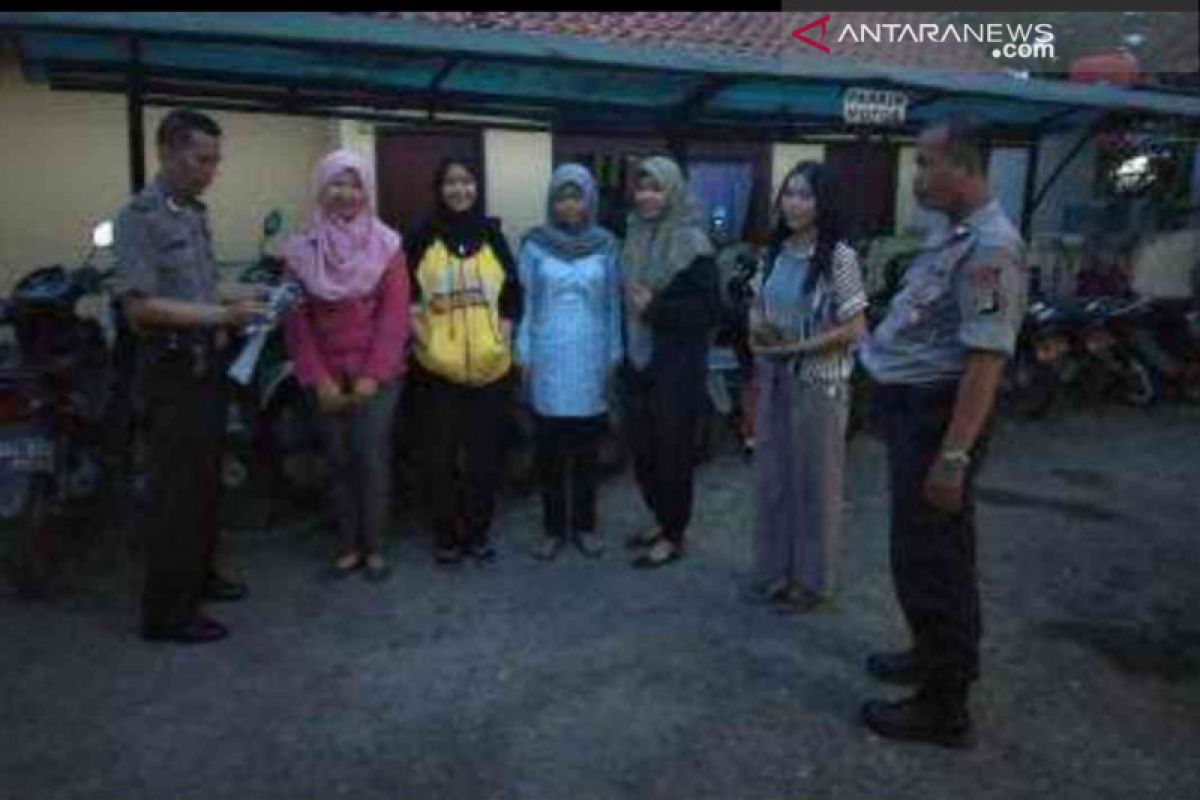 Polres Bekasi buka penitipan kendaraan gratis bagi pemudik