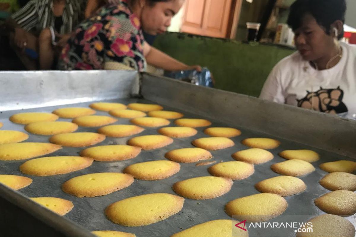 Konsumsi tiga nastar sama dengan sepiring nasi