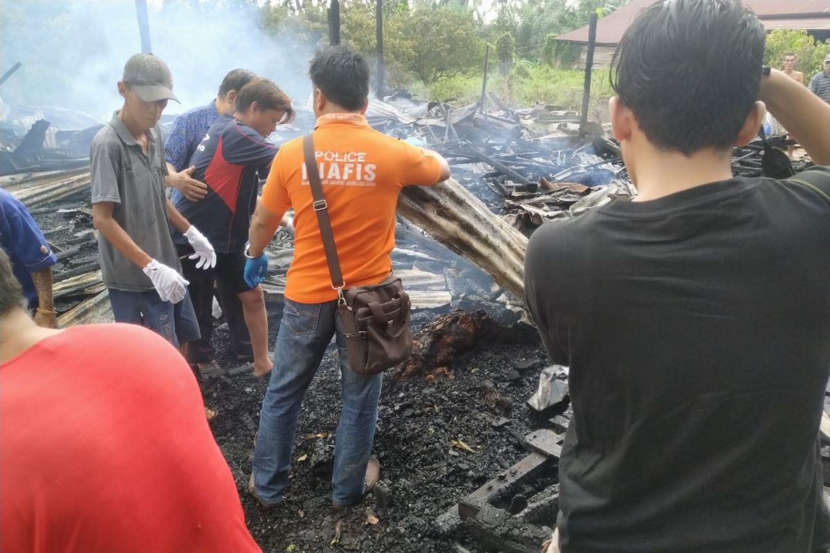 Polsek Utara selidiki kebakaran satu rumah sebabkan satu korban meninggal