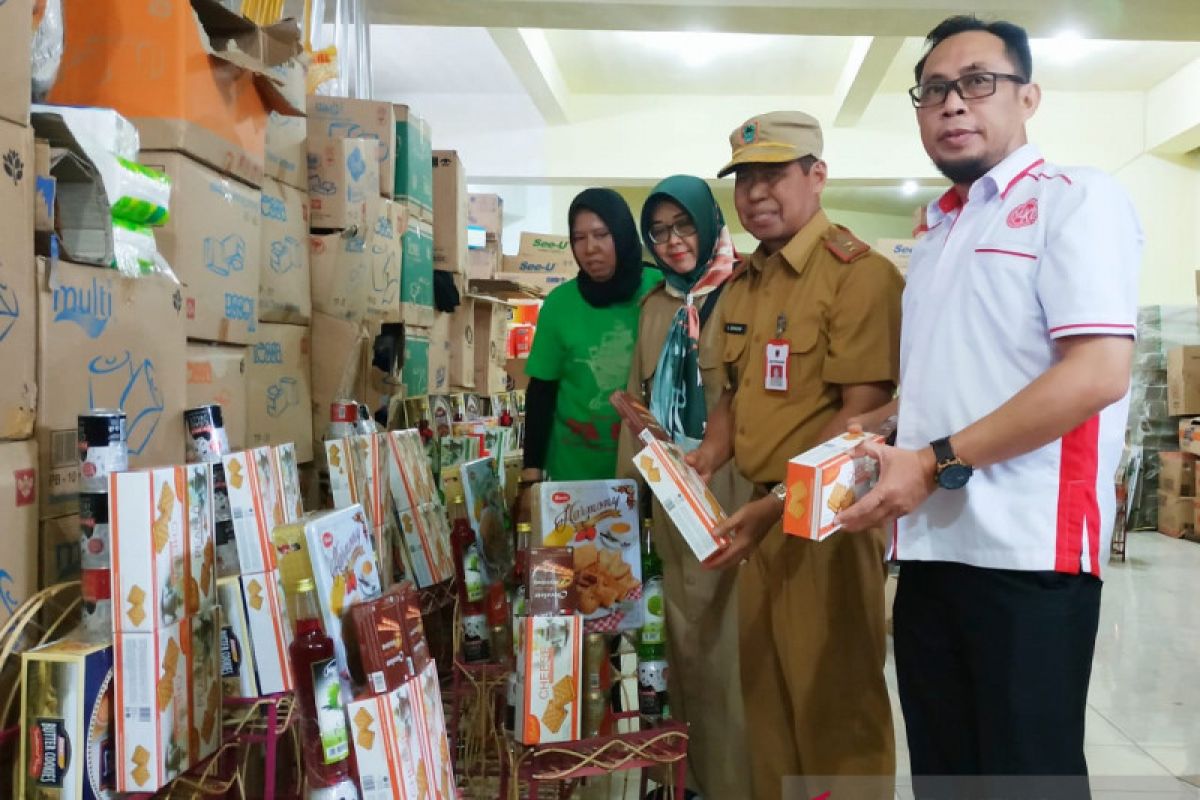 Dinas Perdagangan Kalsel temukan banyak makanan tidak layak edar