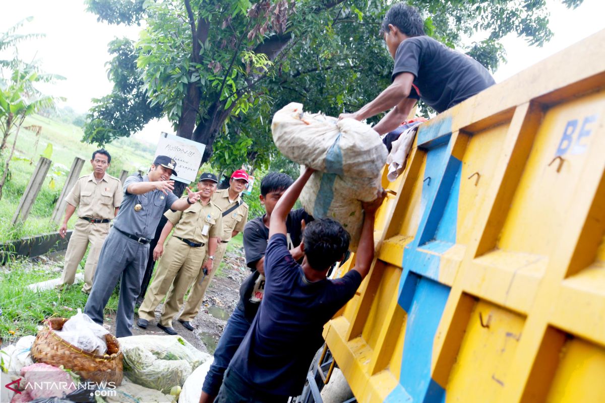 Pemkot Tangerang menyiapkan 700 petugas kebersihan pada libur Lebaran