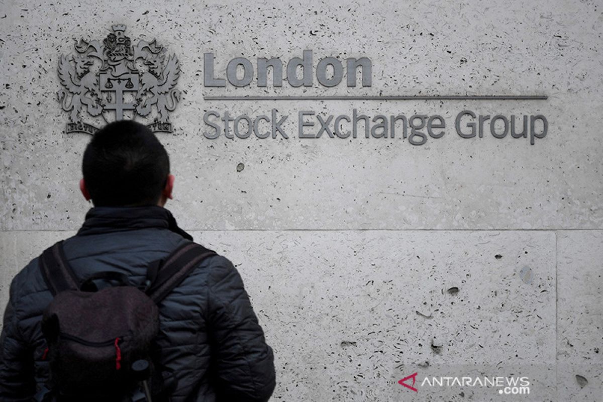 Indeks FTSE-100 Inggris berakhir 0,46 persen lebih tinggi