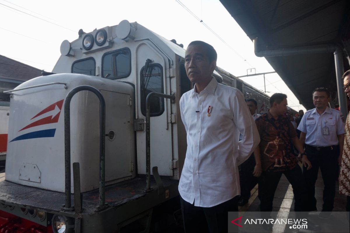 Presiden apresiasi kenyamanan warga yang mudik dengan kereta api