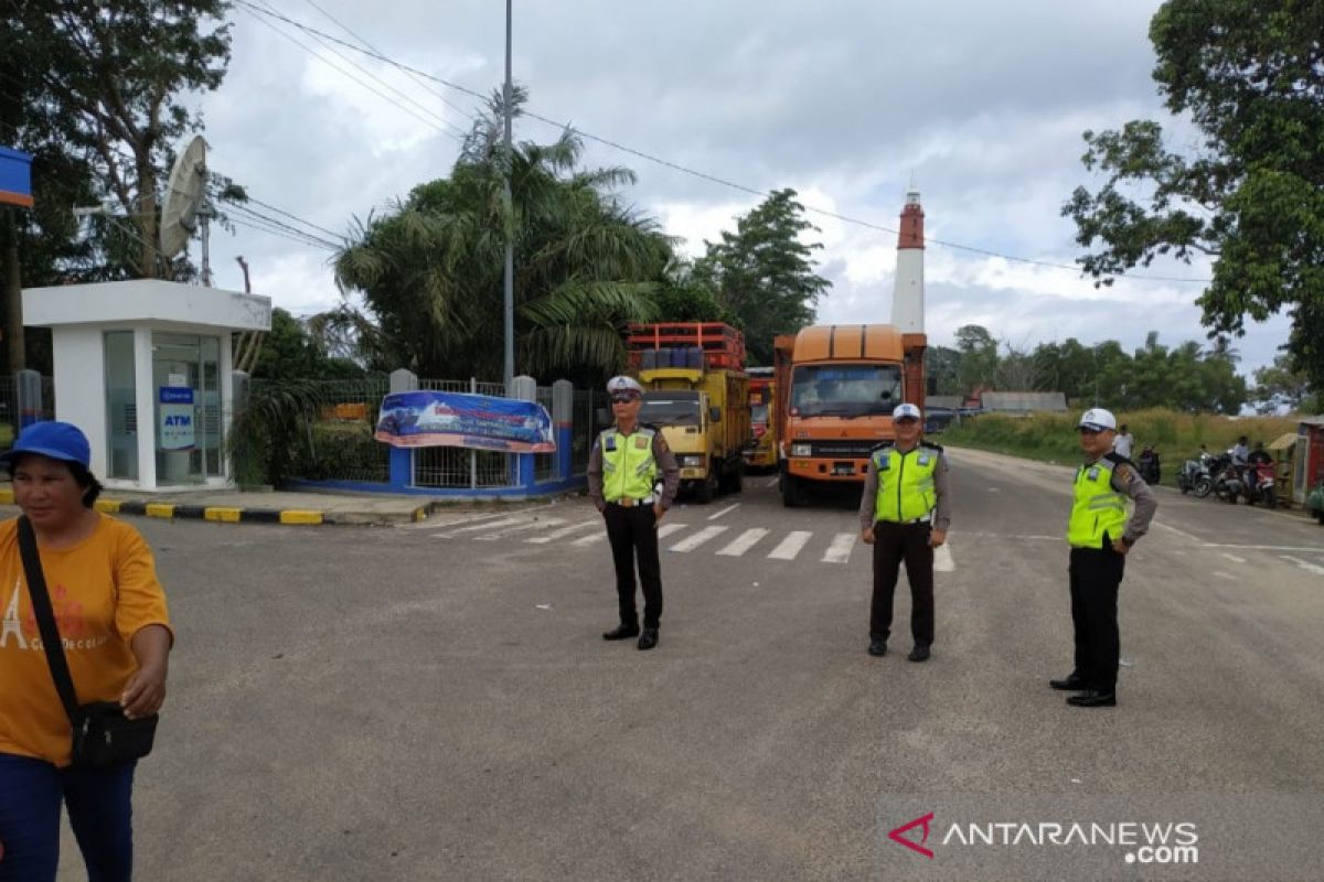 Arus mudik di Pelabuhan Tanjungkalian Muntok lancar