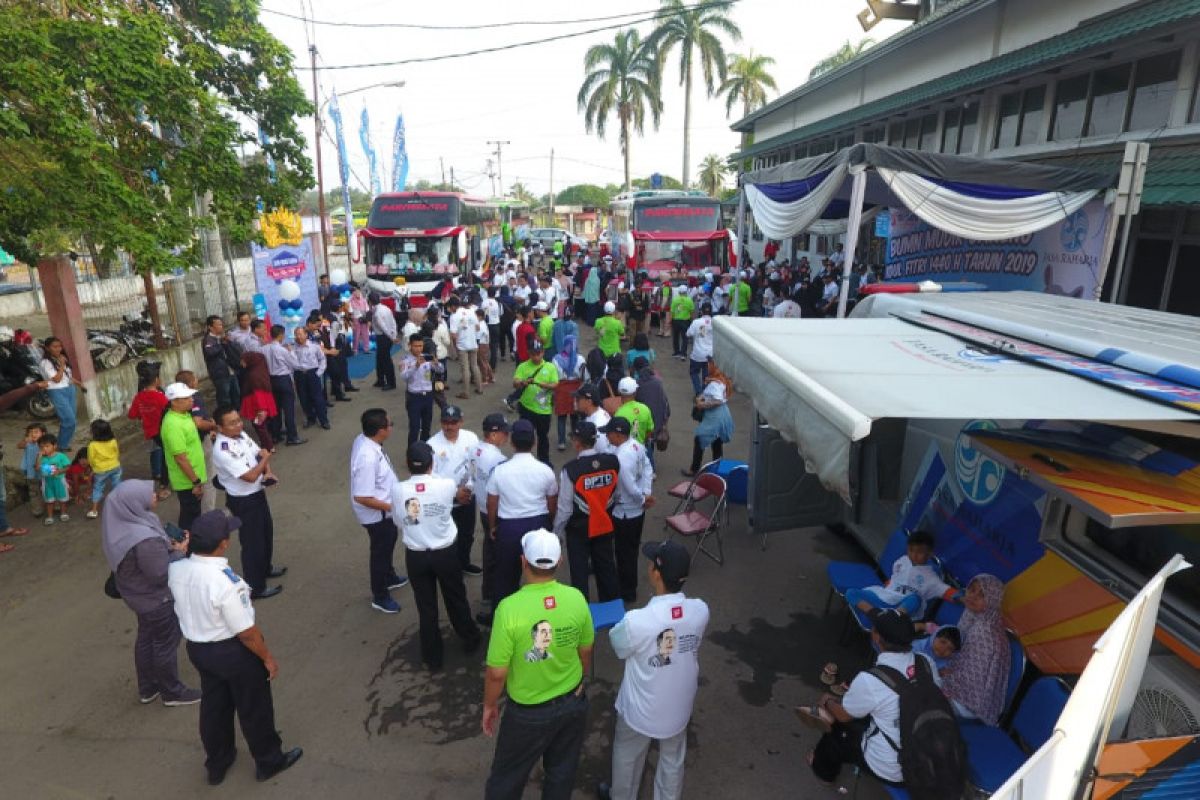 Terminal Rajabasa mulai dipadati pemudik