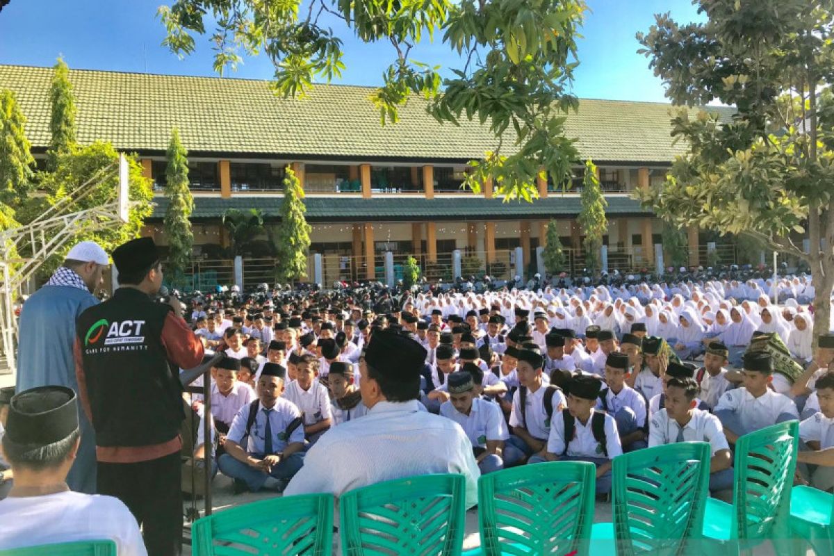 ACT dampingi ulama Palestina dakwah Ramadhan di NTB