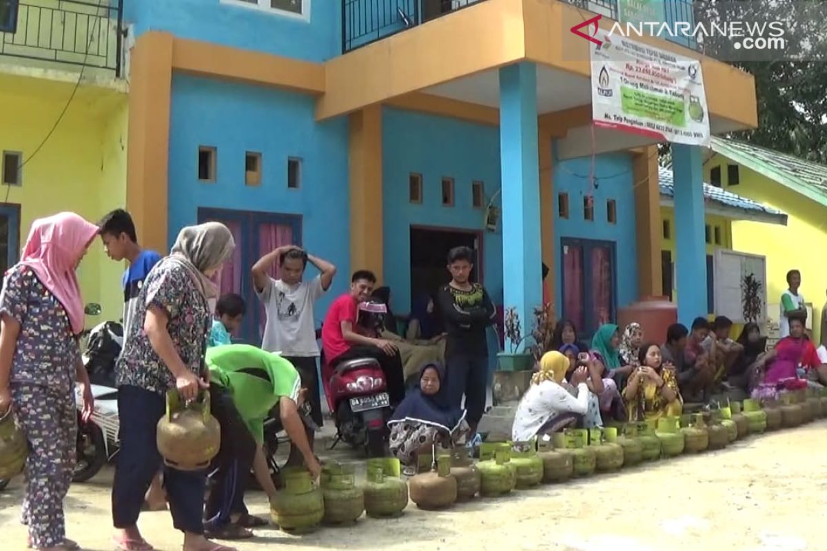 Warga Kotabaru kesulitan peroleh gas elpiji tabung 3 kilogram