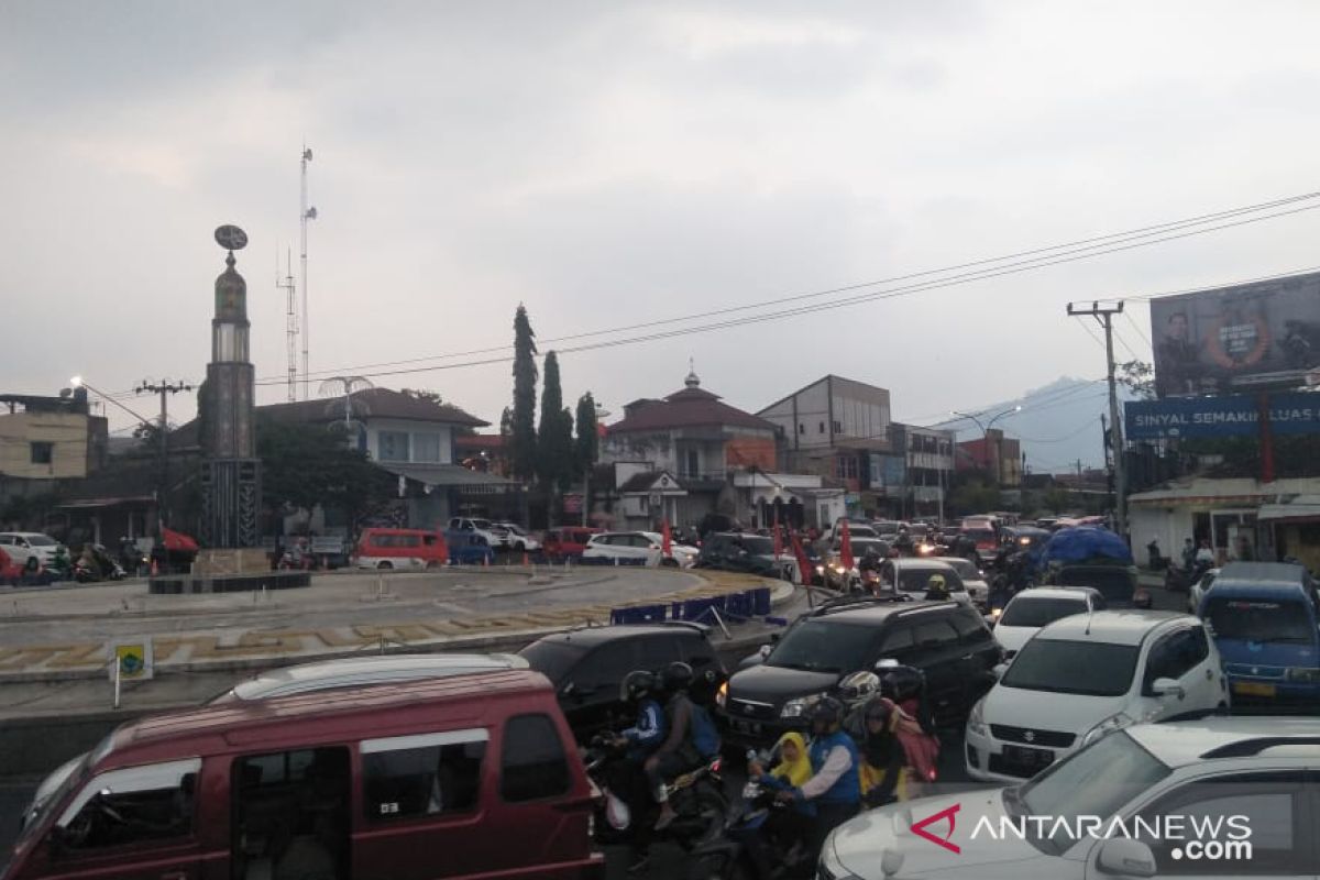 Arus mudik di Cianjur masih normal