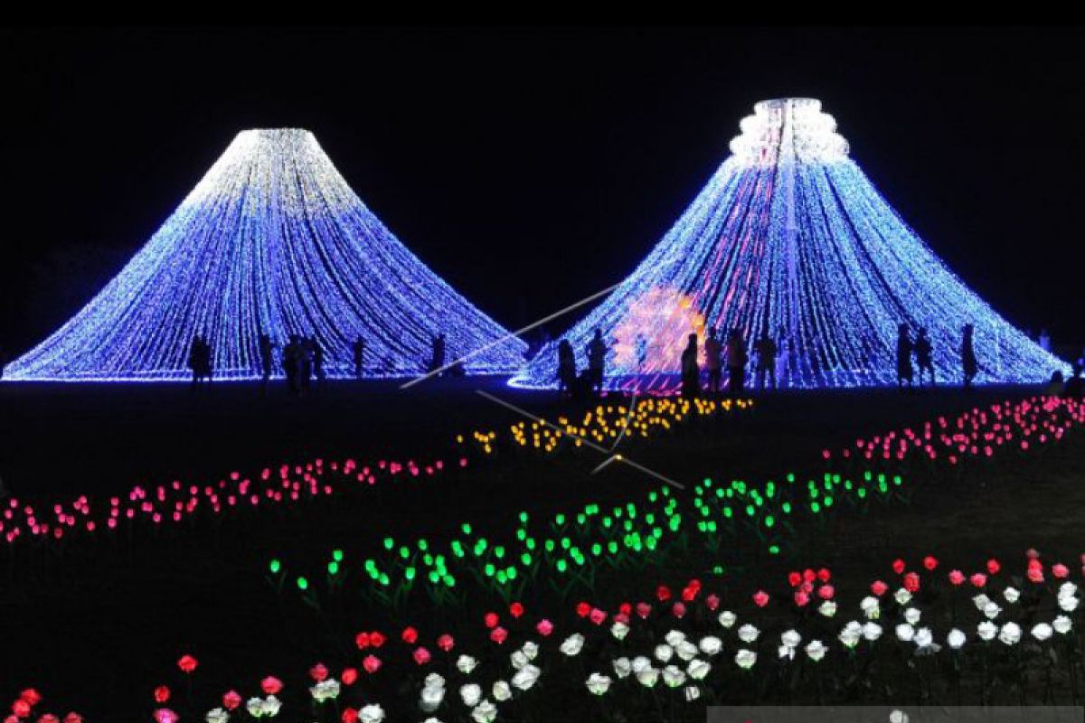 "Nusa Dua Light Festival" ditargetkan  tiap hari dikunjungi 3.000 orang